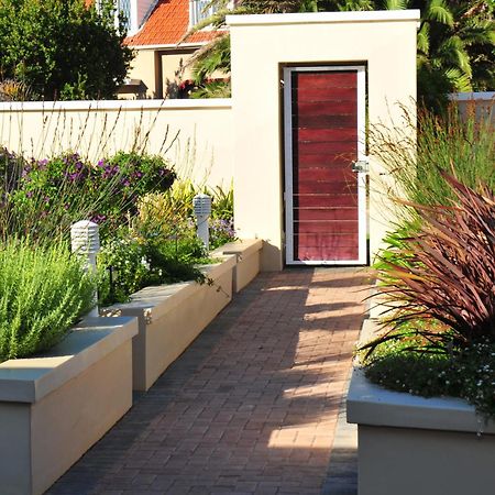 The Blue Lotus Guest House Port Elizabeth Extérieur photo