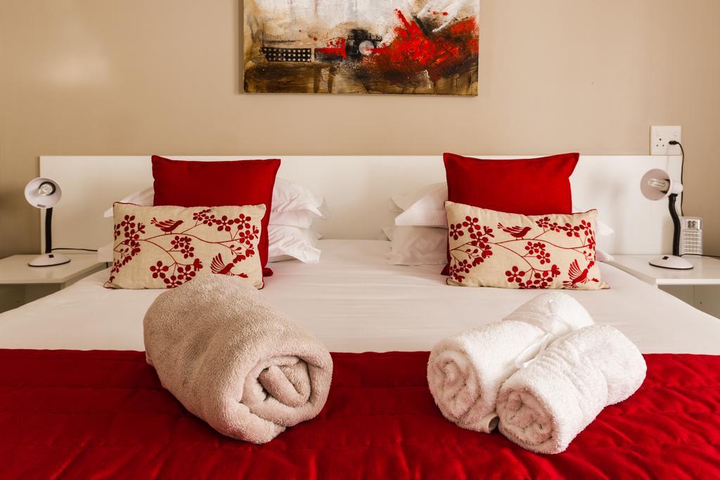 The Blue Lotus Guest House Port Elizabeth Extérieur photo
