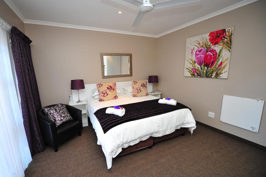 The Blue Lotus Guest House Port Elizabeth Extérieur photo